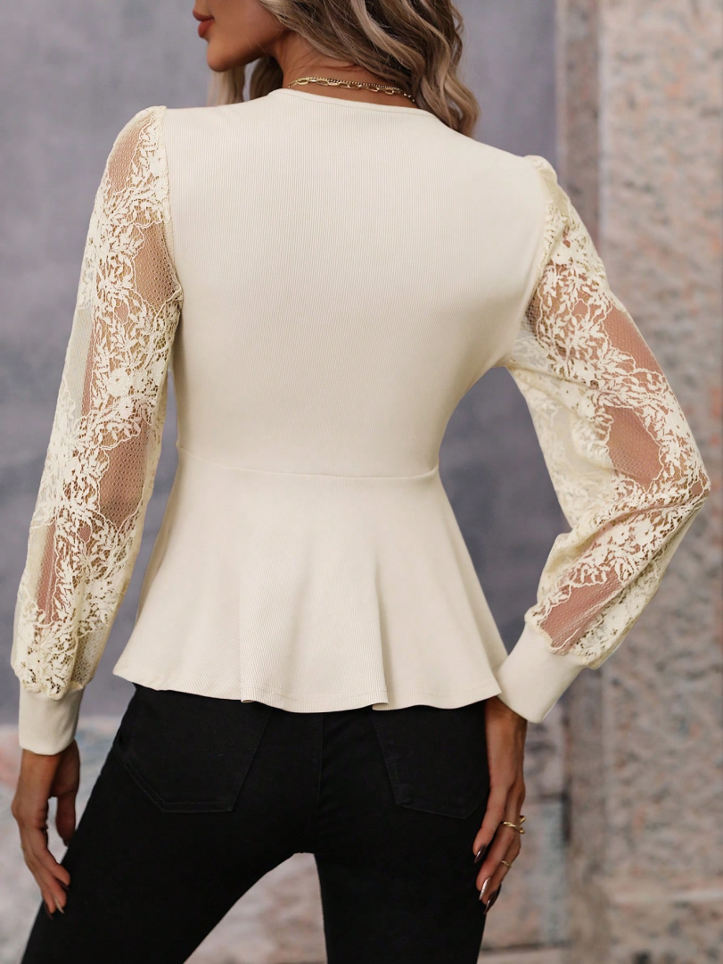 Lace-trimmed Top 1301002