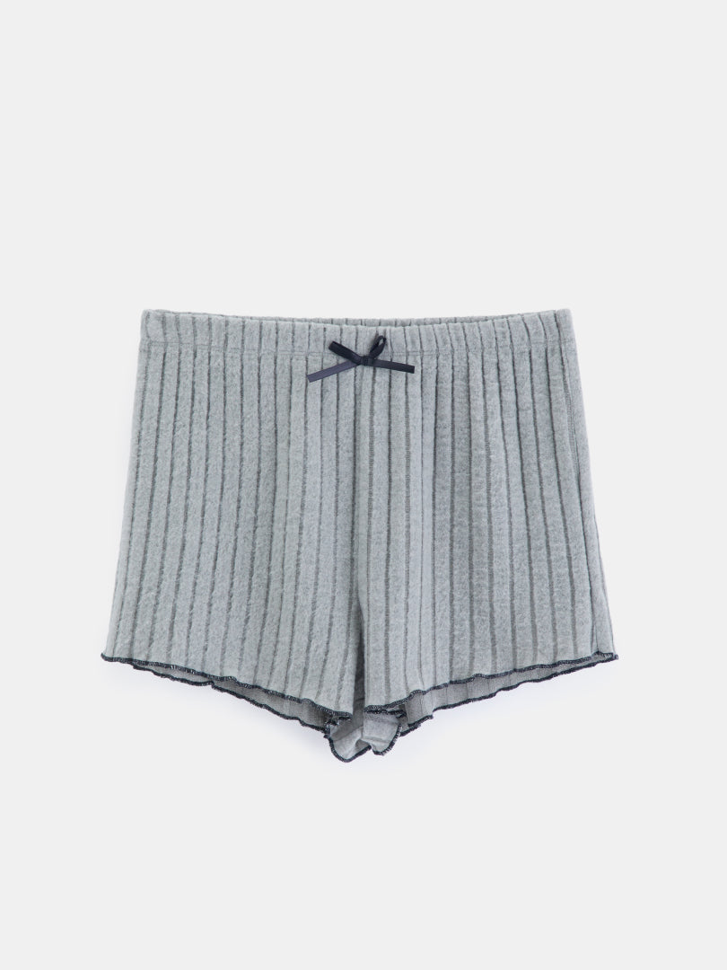 Ruffle Straight Leg Shorts 1269572