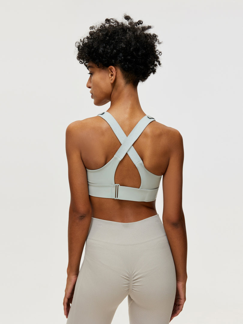 Zippered Criss Cross Back Sports Bra 106507