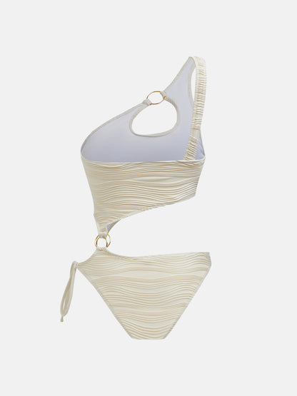 Cut Out One Piece 118971