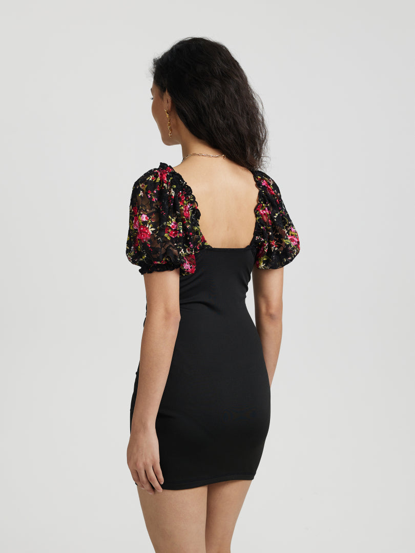 Lace-trimmed Bodycon Dress 116068