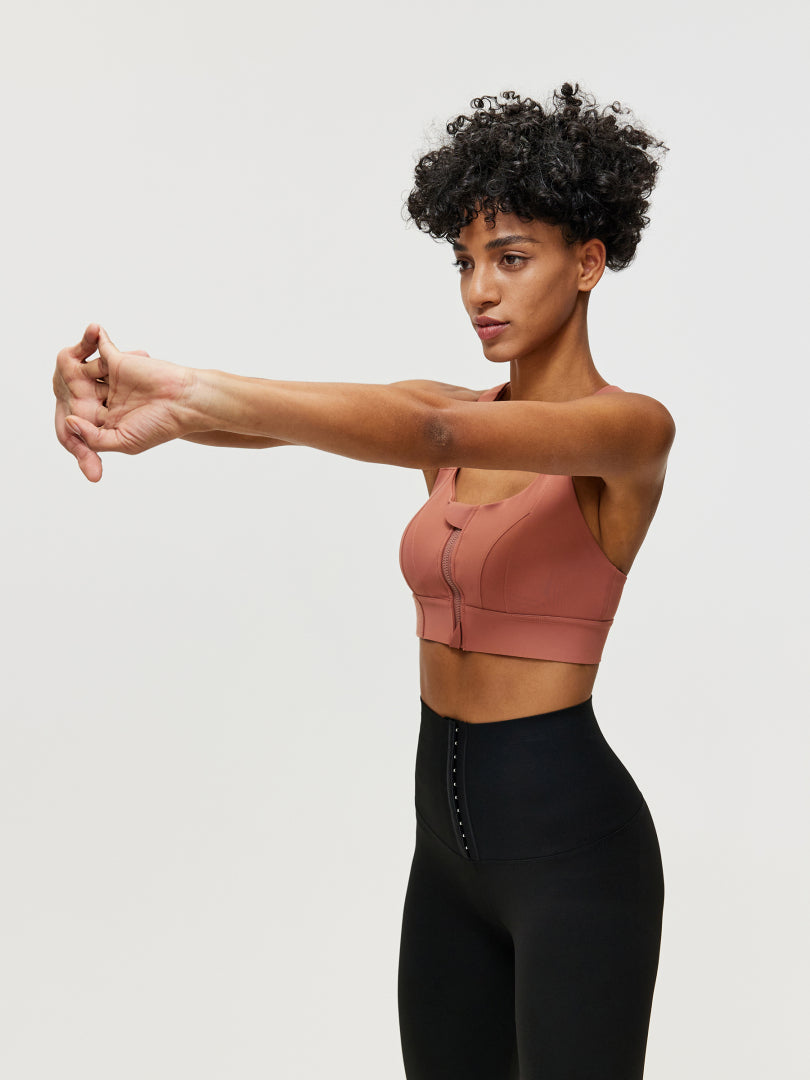 Zippered Criss Cross Back Sports Bra 106507