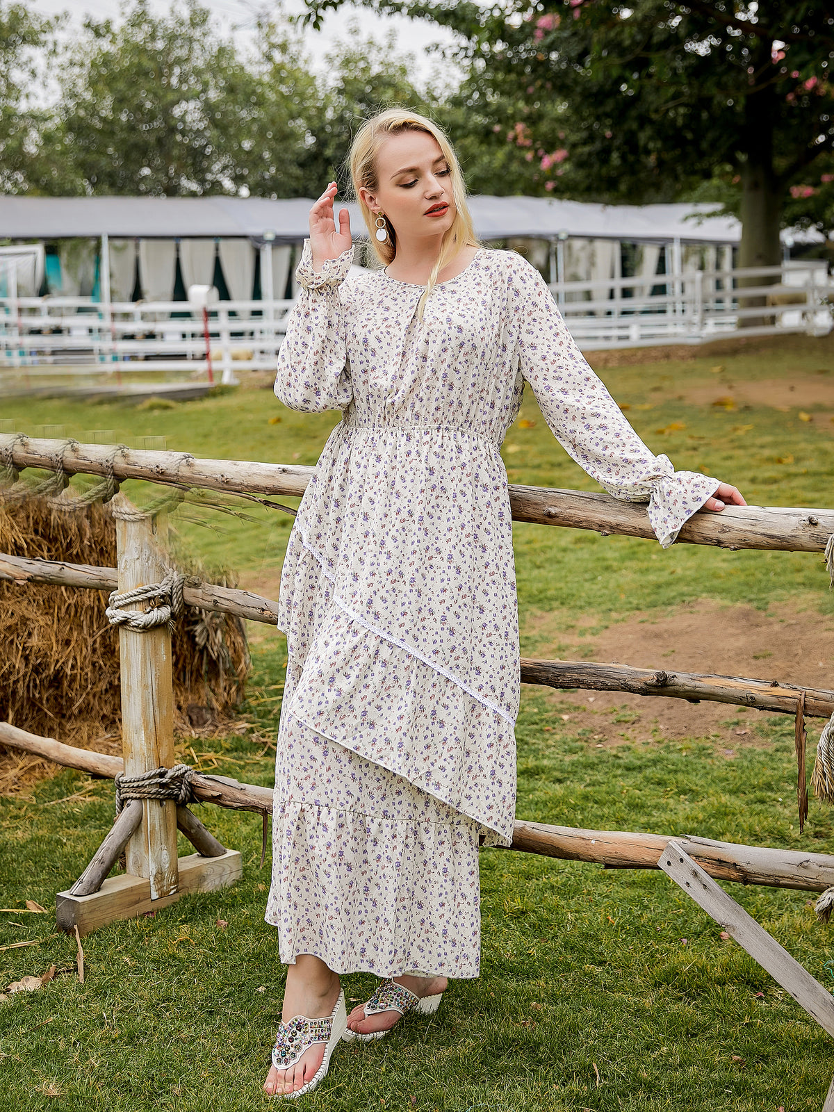 Ruffle Arabian Dresses 1241742