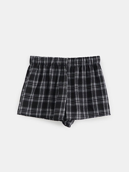Checked Straight Fit Shorts 120805
