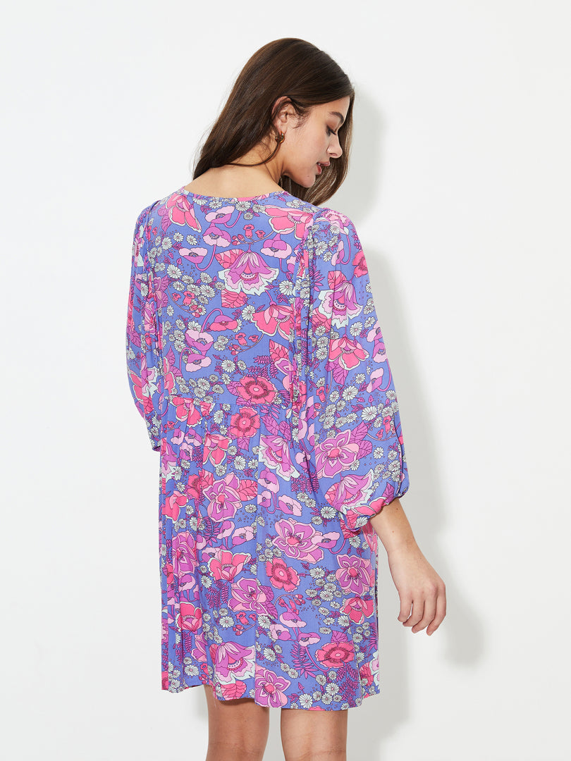 جل و بەرگی چاپکراوی هێڵی A 1248912