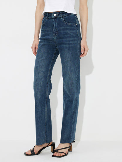 Straight Leg Jeans 1236742