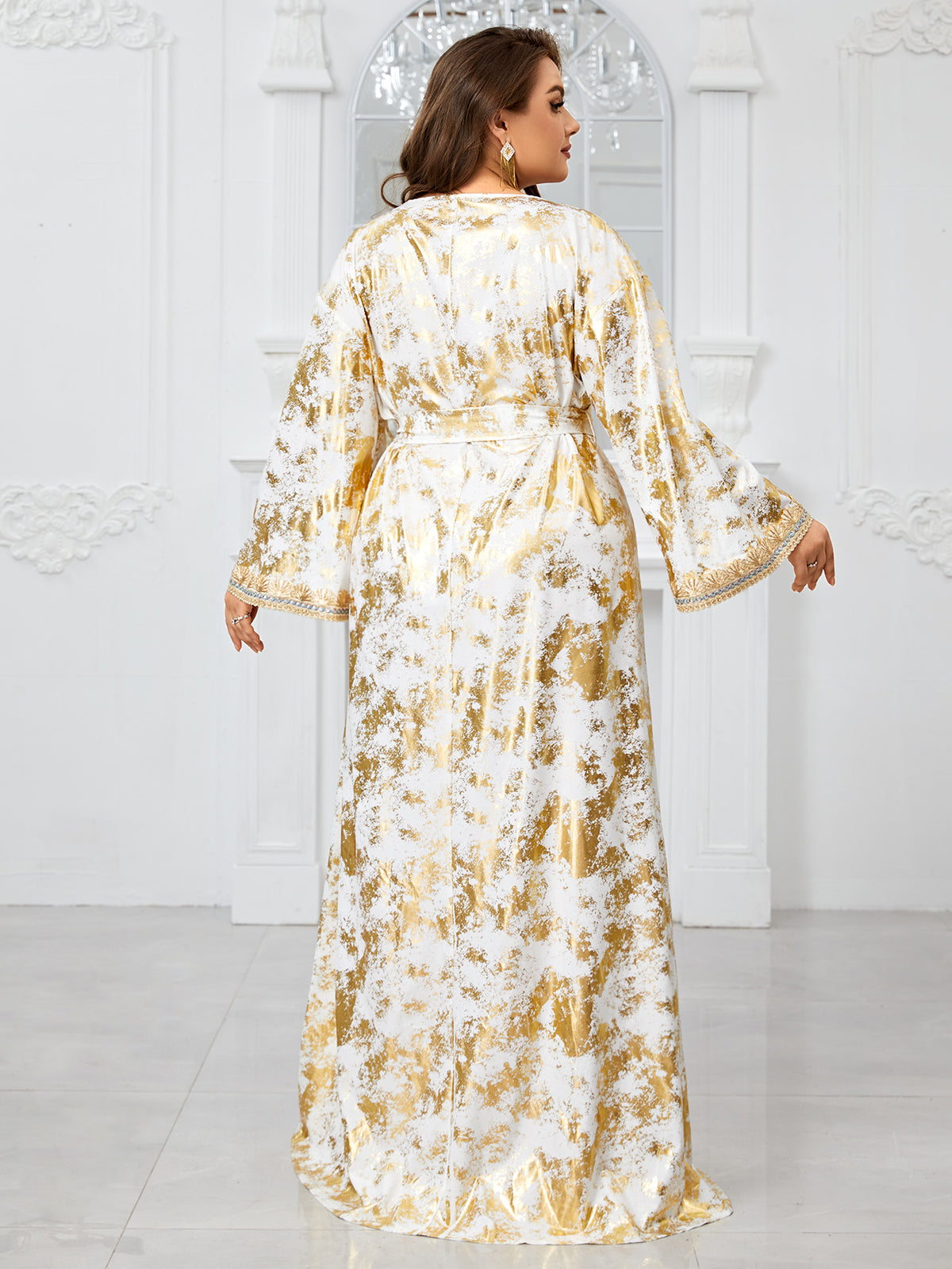 پڵەس سایز ڕەنگ بلۆک جل و بەرگی عەرەبی 1288072