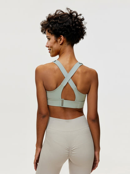Zippered Criss Cross Back Sports Bra 106507