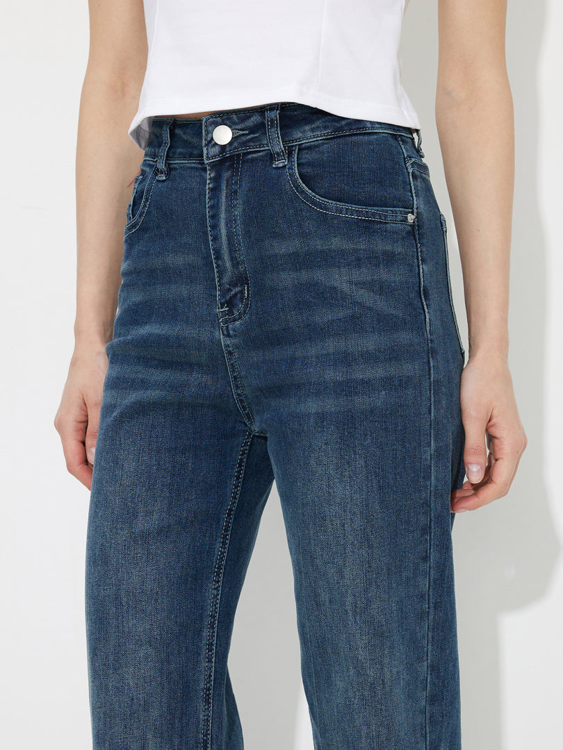 Straight Leg Jeans 1236742