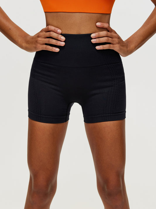 Solid Sports Shorts 107352