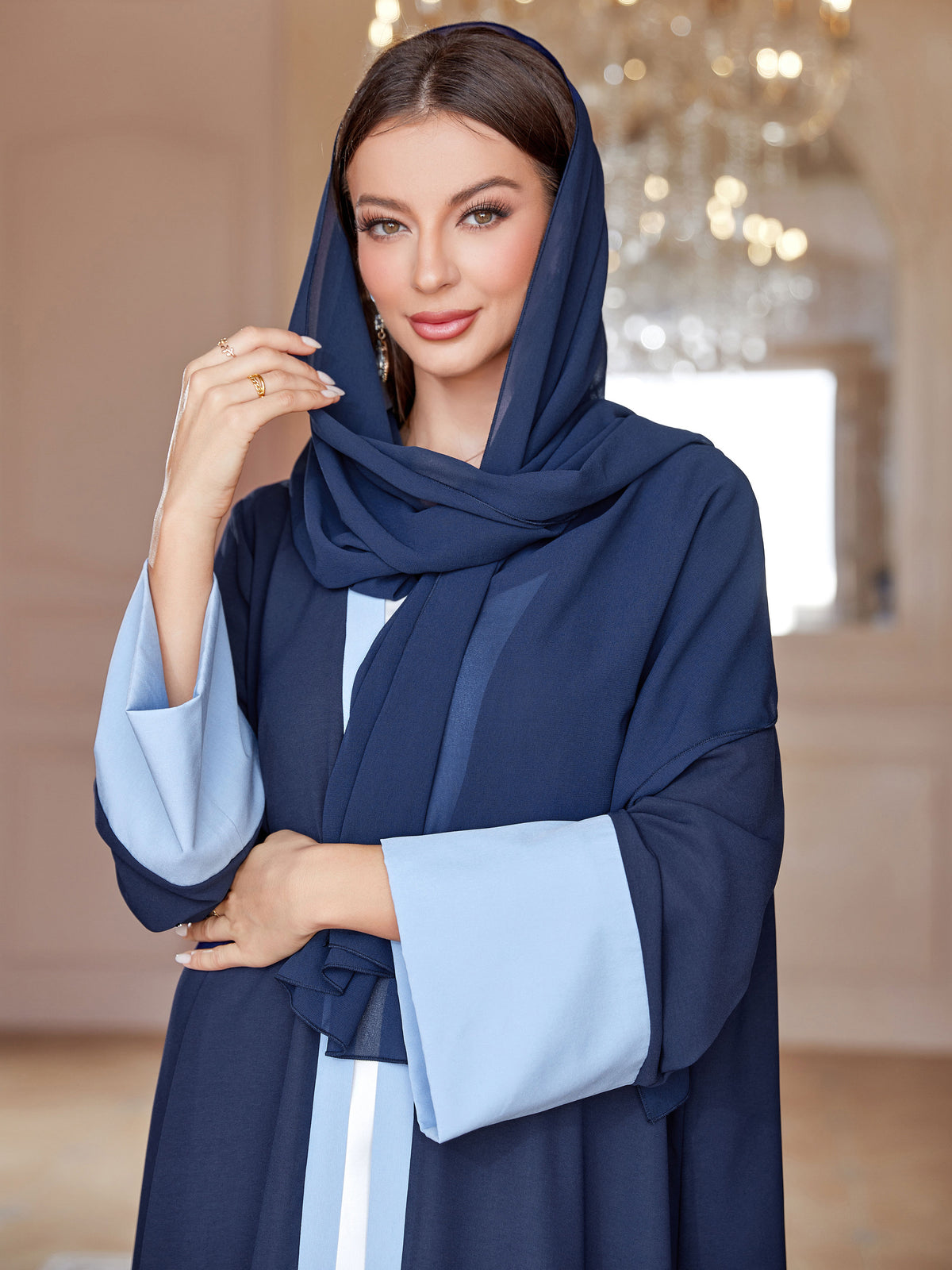 ڕەنگ بلۆک جل و بەرگی عەرەبی 1284662