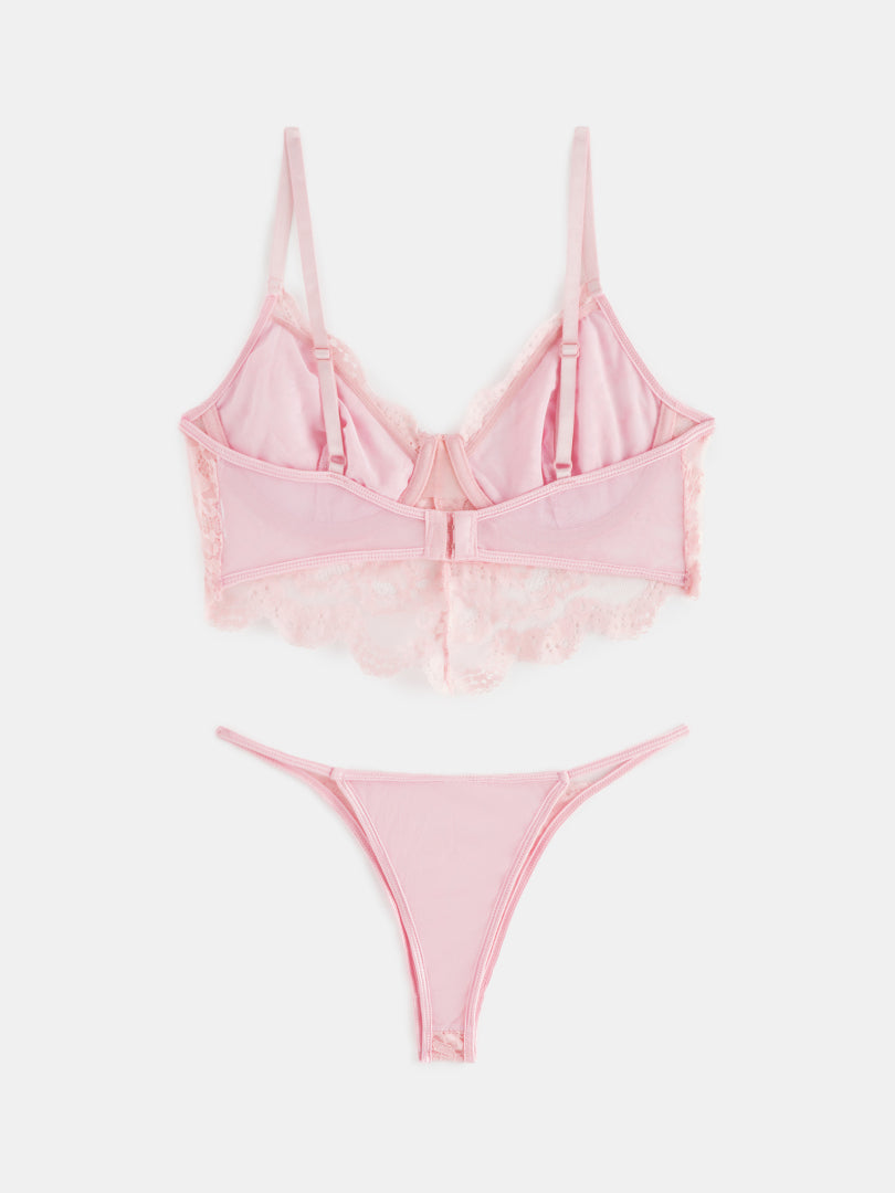 Lace-Trimmed Lingerie Set 1230731