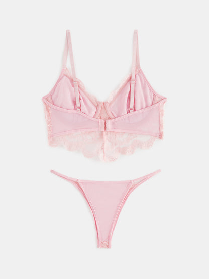 Lace-Trimmed Lingerie Set 1230731