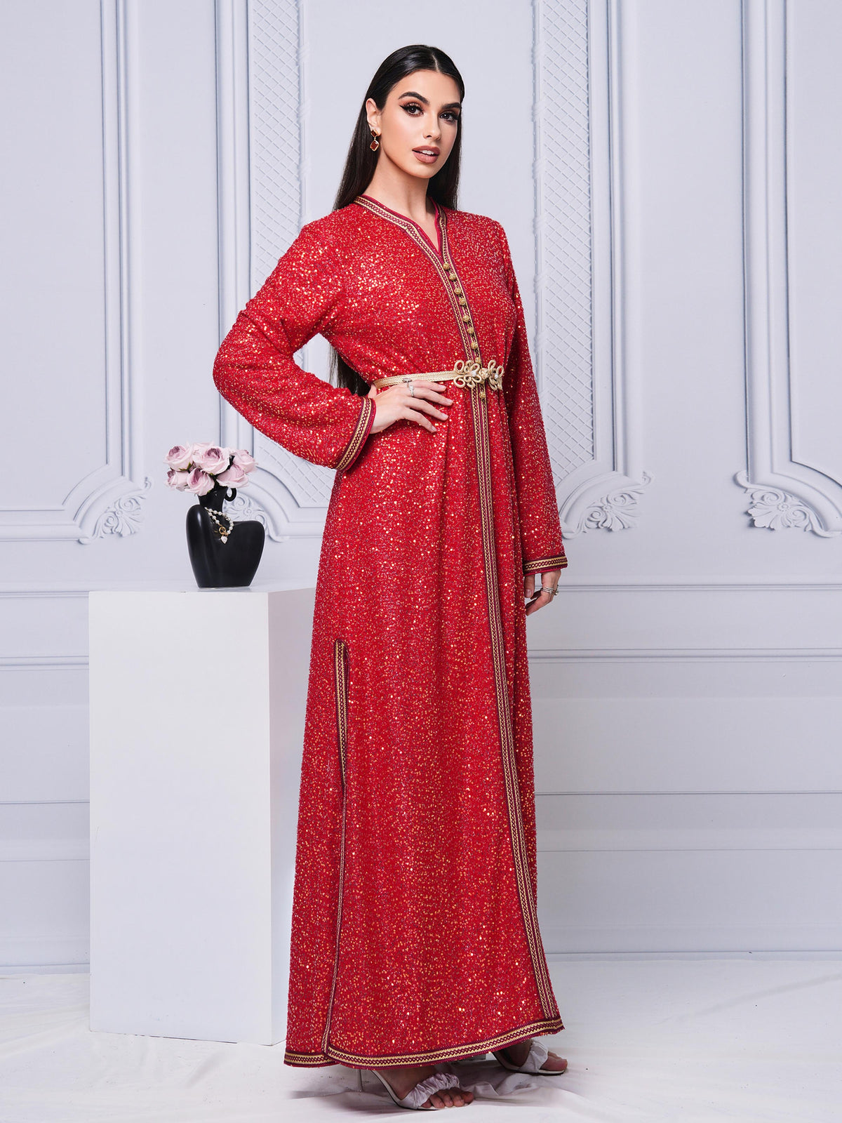 Belted Arabian Dresses 1284002