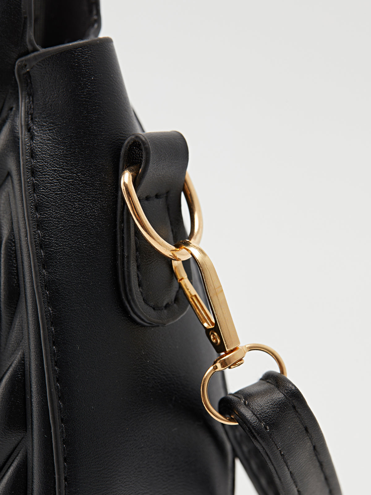 Structured Sling Bag 121204