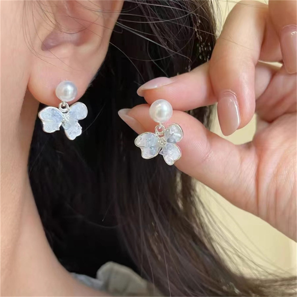 اقراط نسائية 1286392