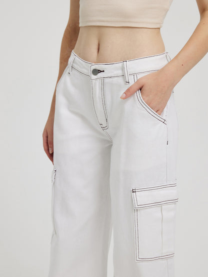 Low-waist Contrast Stitch Wide Leg Jeans 110111