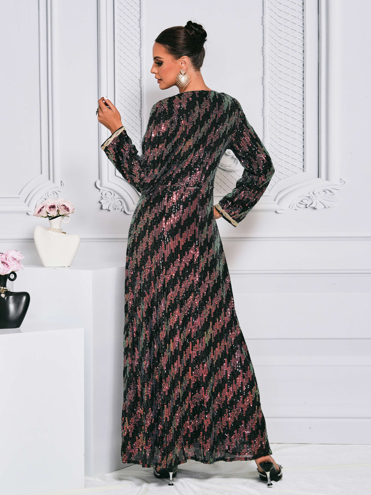 فساتين عربية مطرزة 1282392