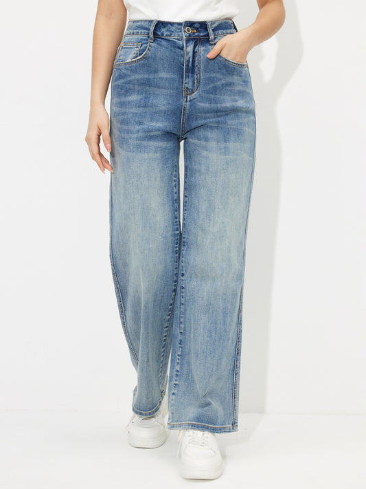 Straight Leg Jeans 119535