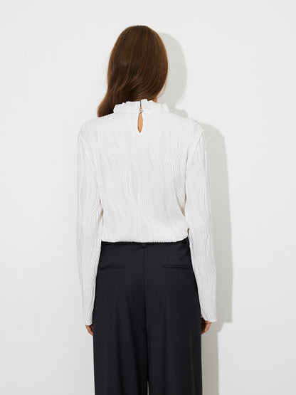 Ruffle Pullover Blouse 117814