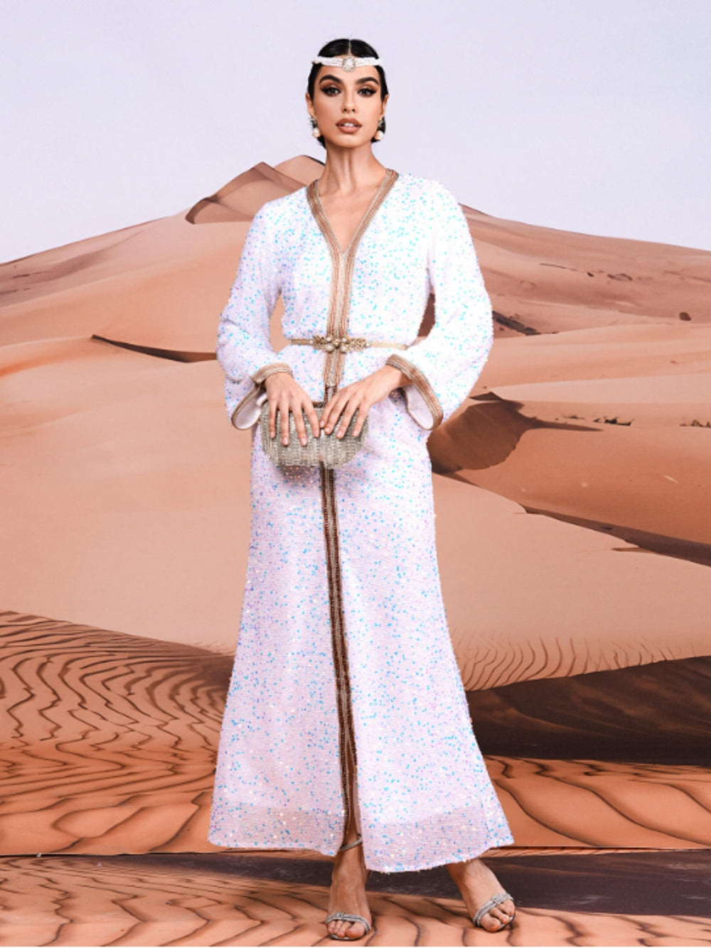 Belted Arabian Dresses 1284152