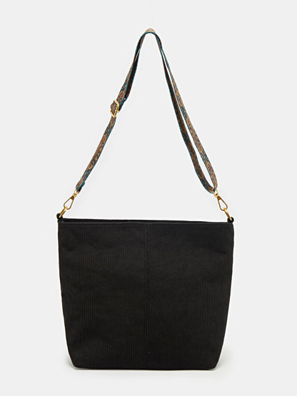 Structured Shoulder Bag 120422