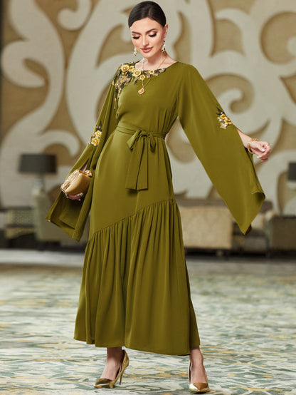 فساتين عربية مطرزة 1246622