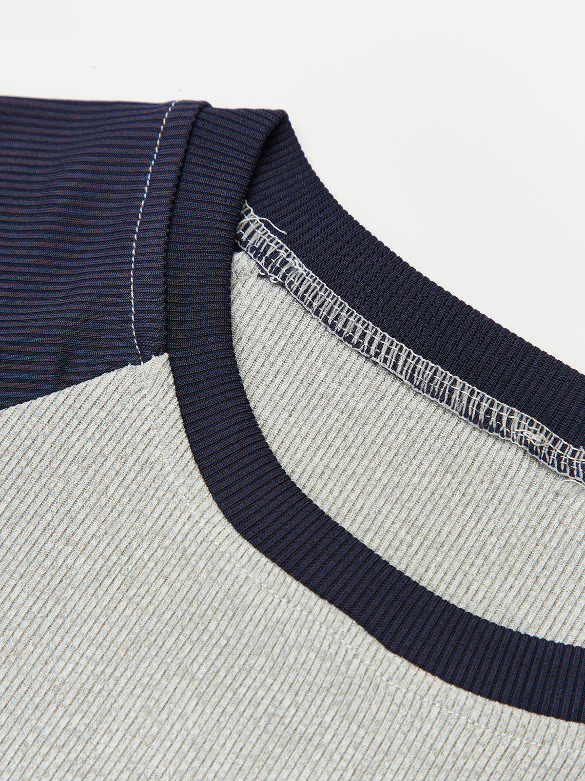 Embroidered Pullover T-Shirt 1260822
