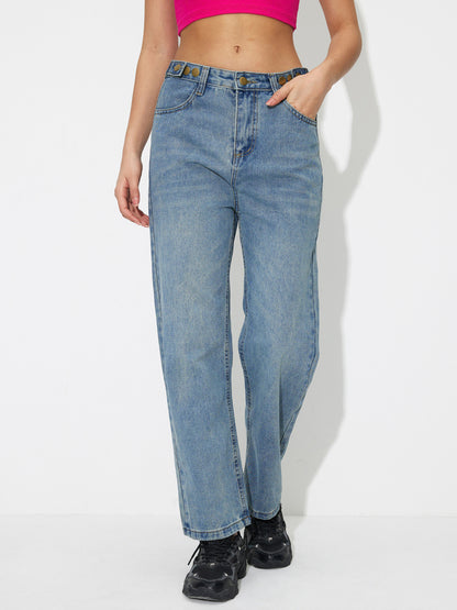 Buttoned Straight Leg Jeans 118464