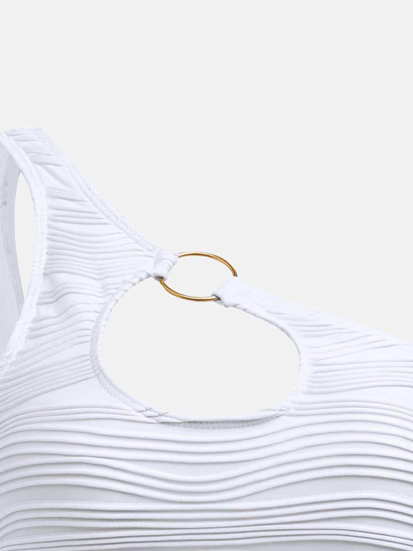 Cut Out One Piece 118971