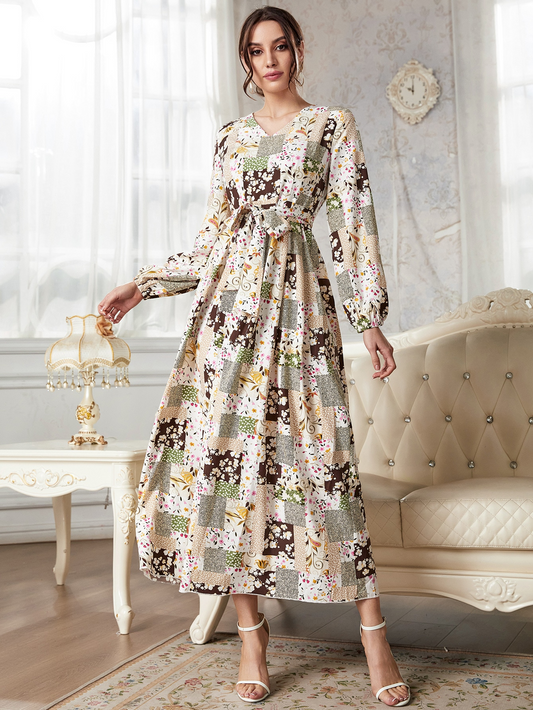 Belted Arabian Dresses 1284702