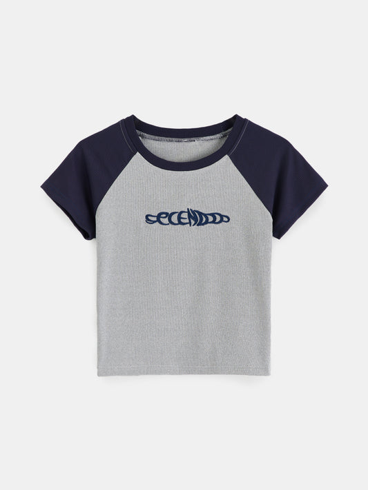 Embroidered Pullover T-Shirt 1260822