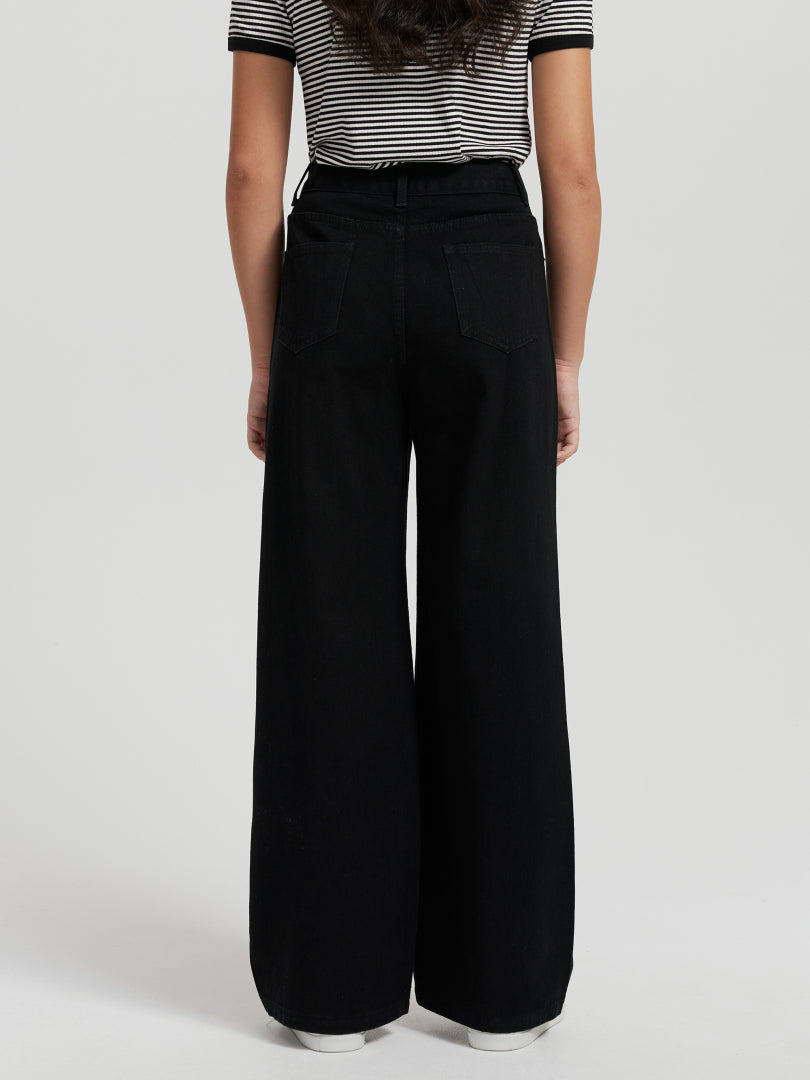 Ripped Straight Leg Jeans 112445