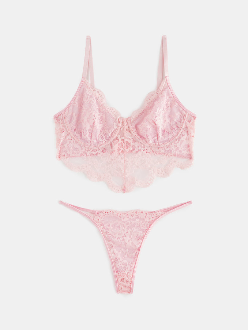 Lace-Trimmed Lingerie Set 1230731