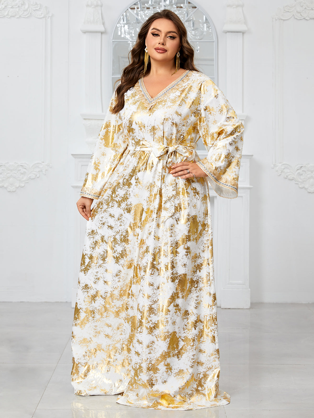 پڵەس سایز ڕەنگ بلۆک جل و بەرگی عەرەبی 1288072
