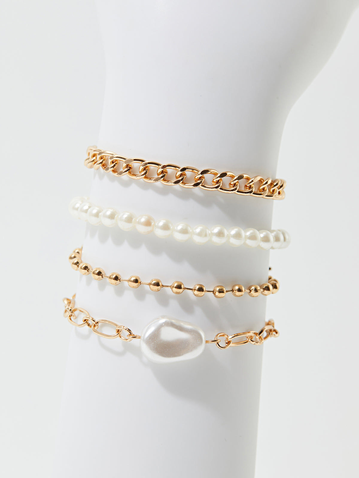 Set Of Four Bracelet 120615