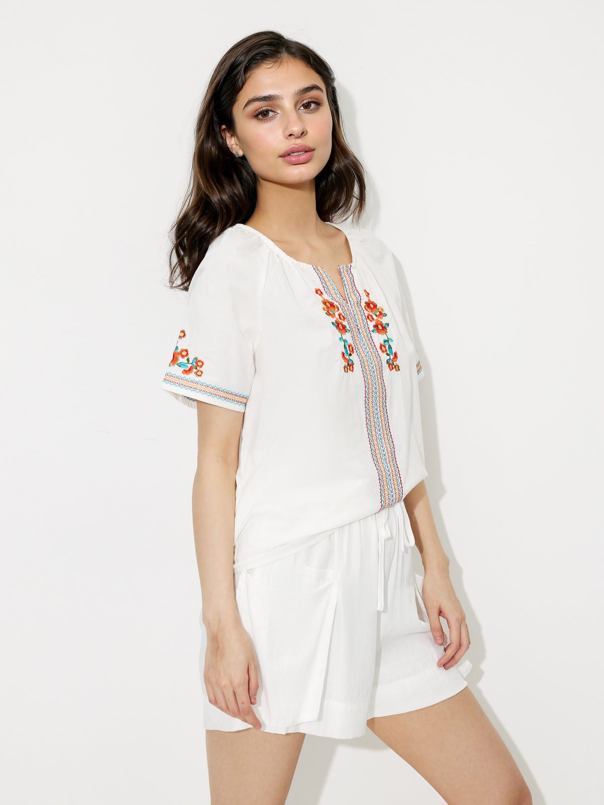Embroidered Top 1230911