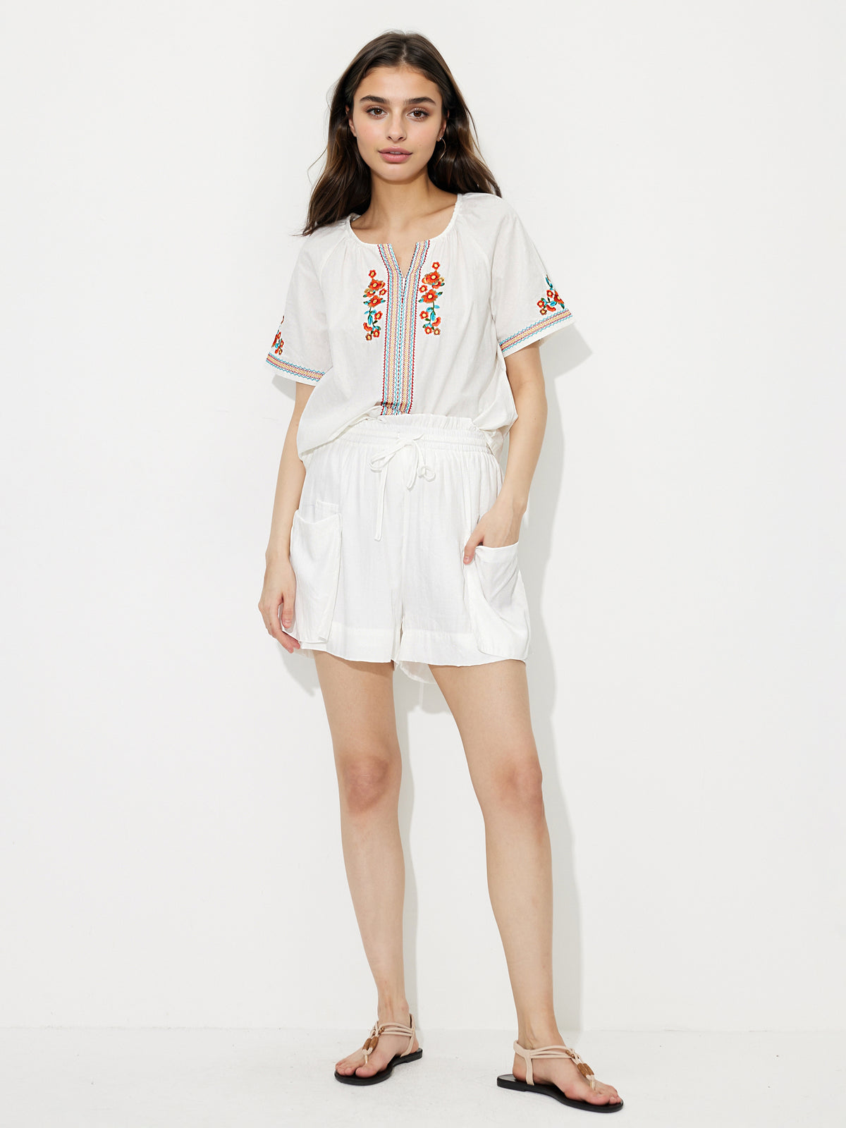 Embroidered Top 1230911