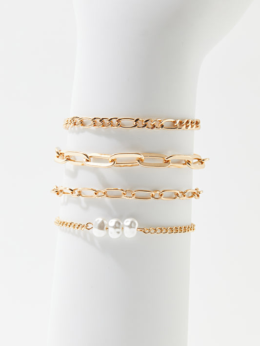 Set Of Four Bracelets 120579